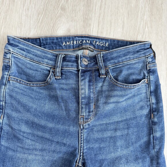 American Eagle Jeans Skinny Next Level Stretch Blue Women's Size 2 EUC - Picture 3 of 13
